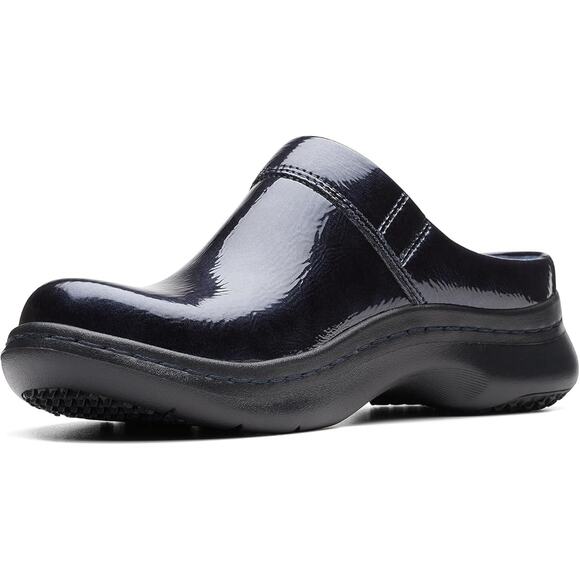 NWT Clarks Unisex ClarksPro Clog Sneaker, Navy Paten-Size 11 US Women - Picture 1 of 6